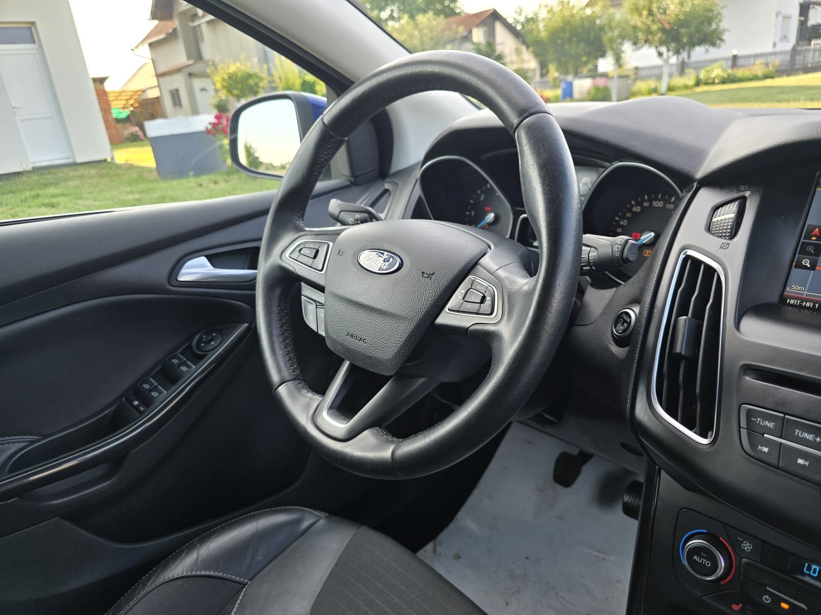 Ford Focus 1,6 TDCI-2016god.md-NAVIGACIJA-183tkm,titanium,koza,KARTICE, fotografija 11