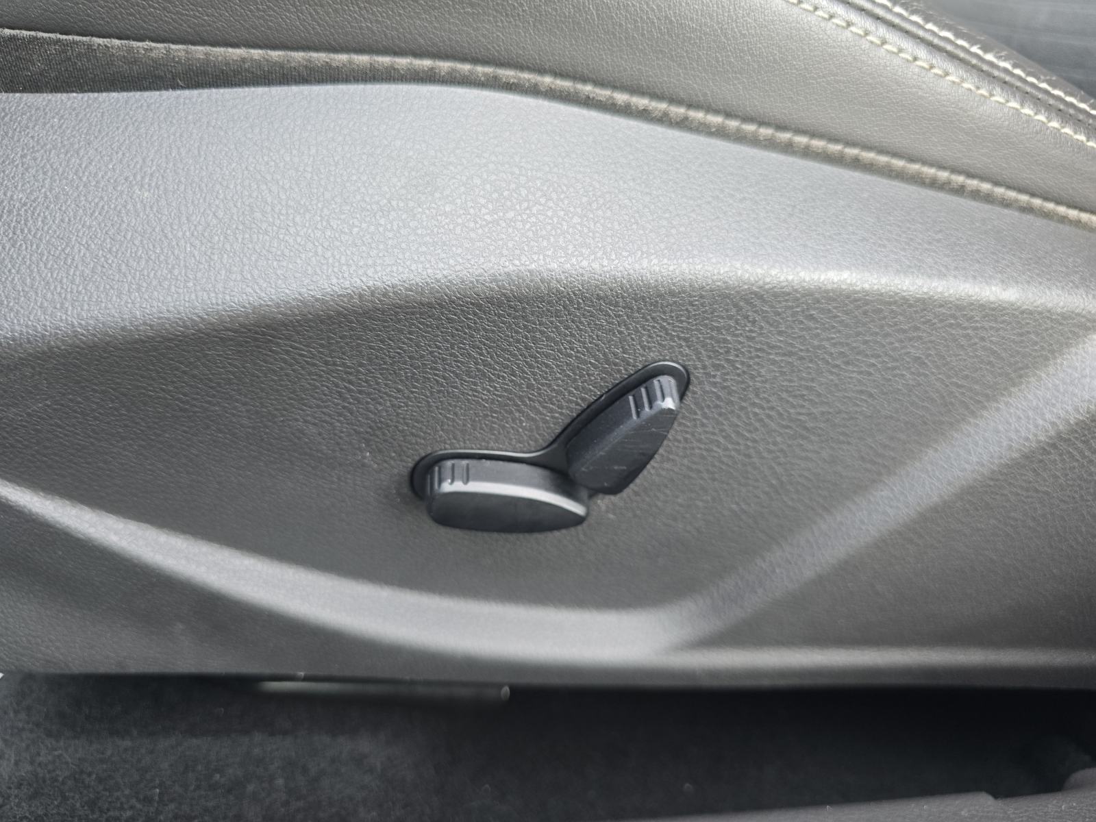 Ford Focus 1,6 TDCI-2016god.md-NAVIGACIJA-183tkm,titanium,koza,KARTICE, fotografija 18