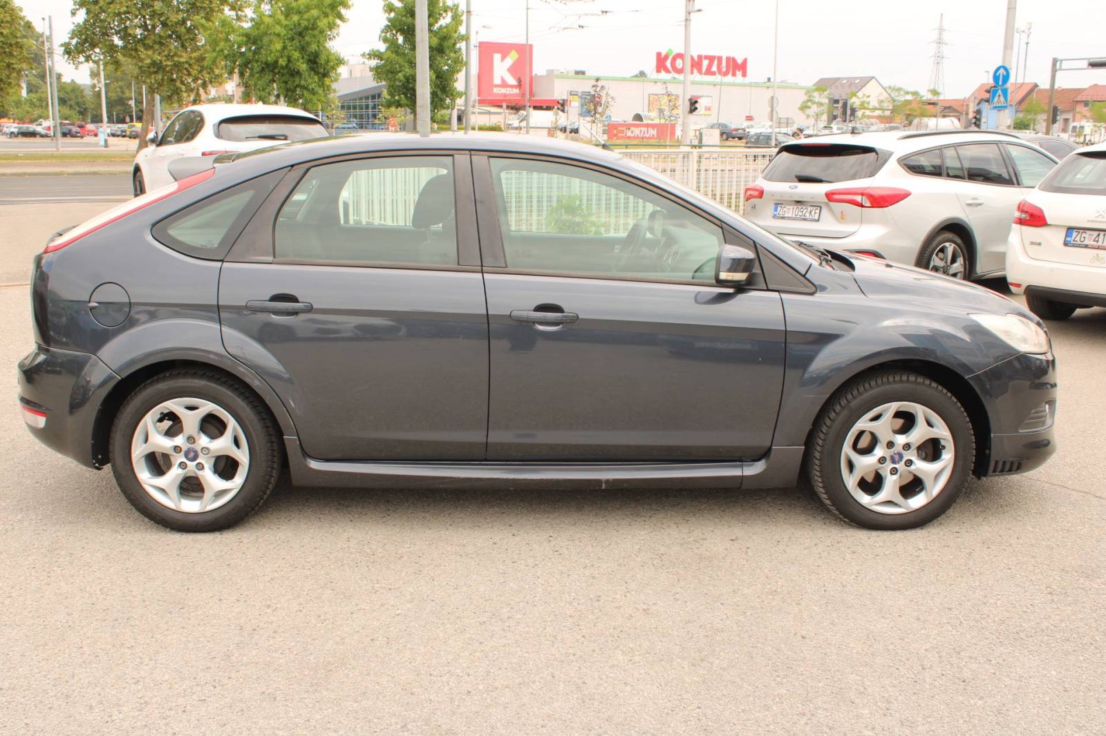 Ford Focus 1.6 TDCi reg 7/2027, fotografija 4