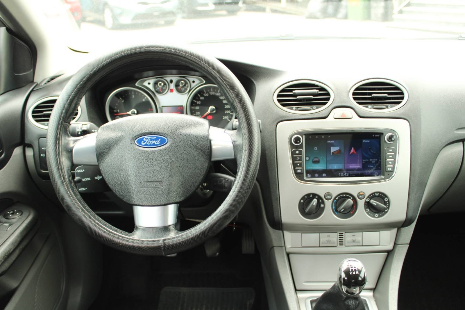 Ford Focus 1.6 TDCi reg 7/2027, fotografija 11