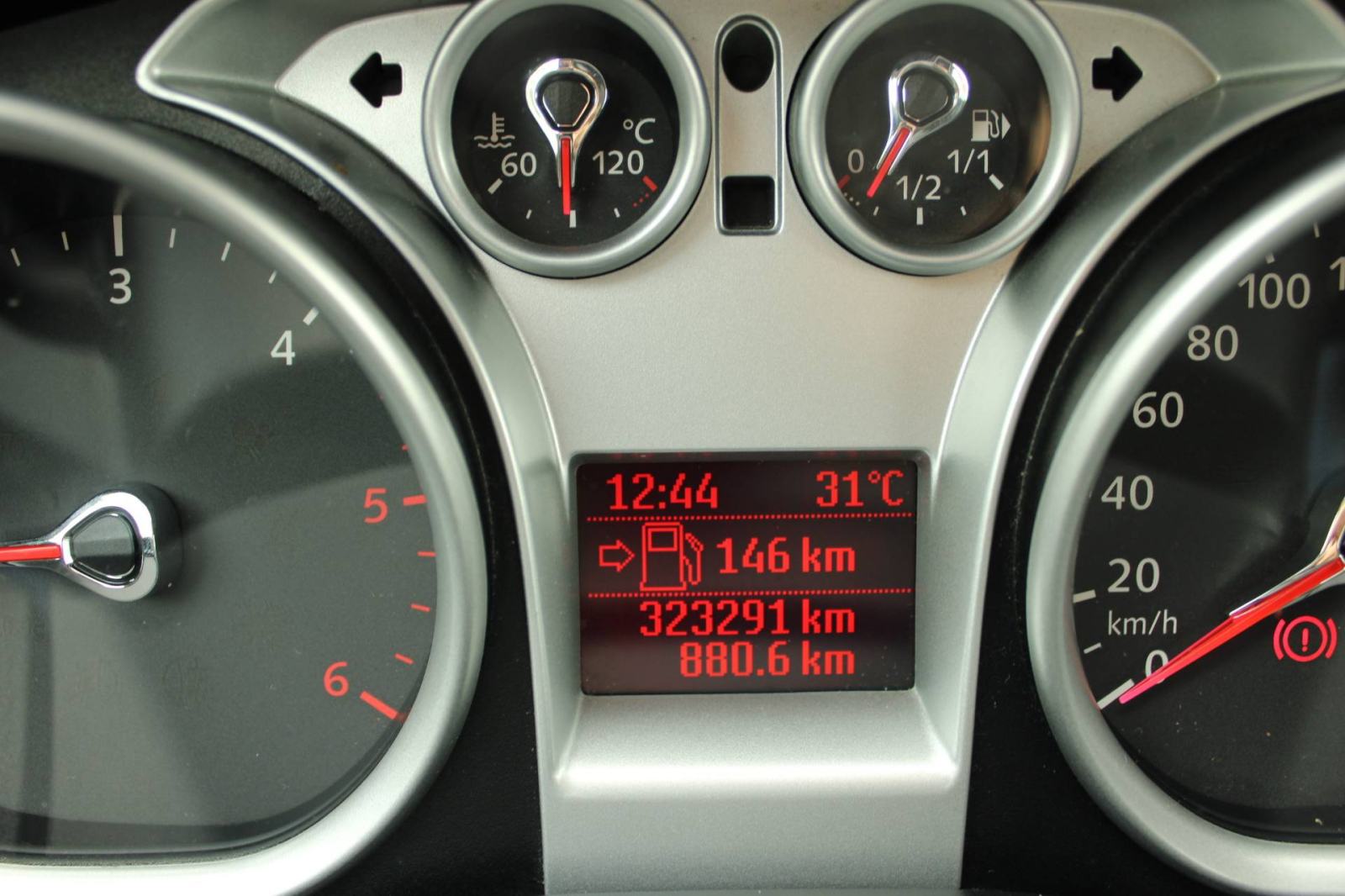 Ford Focus 1.6 TDCi reg 7/2027, fotografija 14