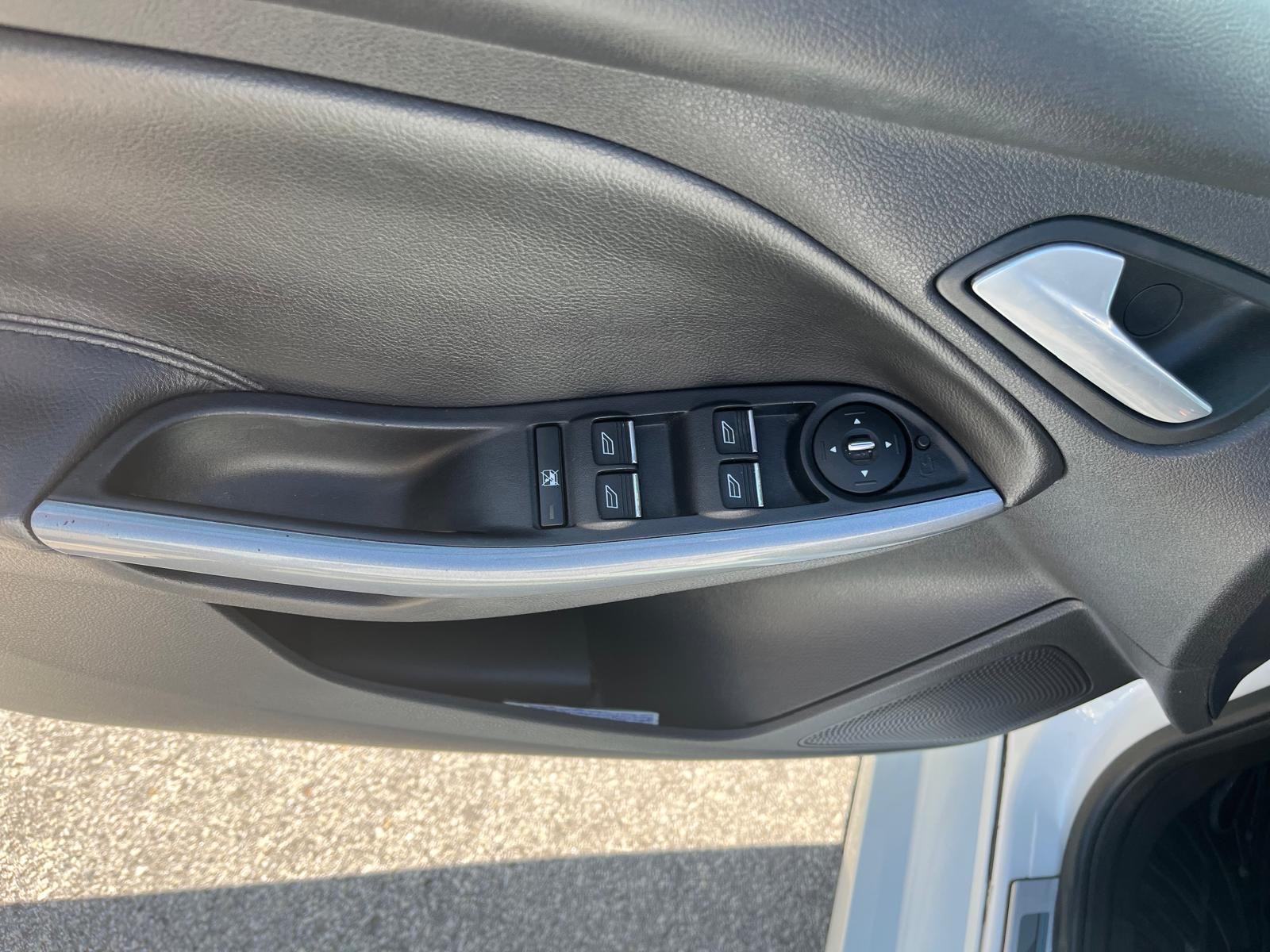 Ford Focus 1,6 TDCi, fotografija 12