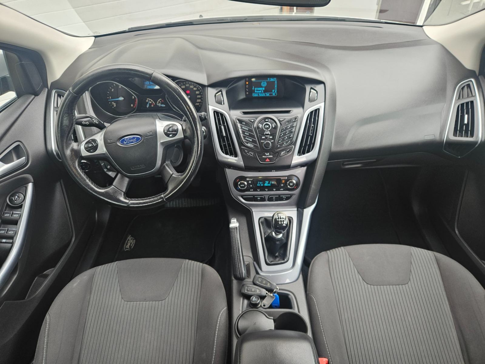 Ford Focus 1,6 TDCi Trend, fotografija 12