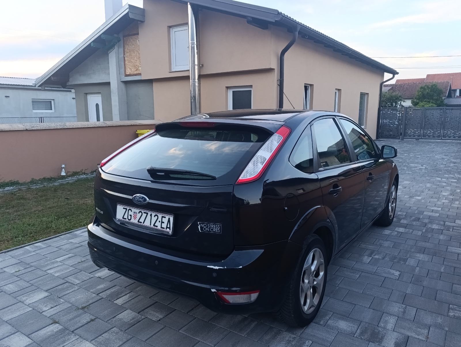 Ford Focus 1,6i 16v, 1.vl, reg godinu dana, fotografija 5