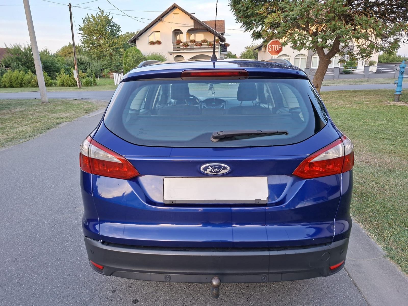 Ford Focus 1.6TDCi odlicno stanje 2014 godina sacuvan, fotografija 2