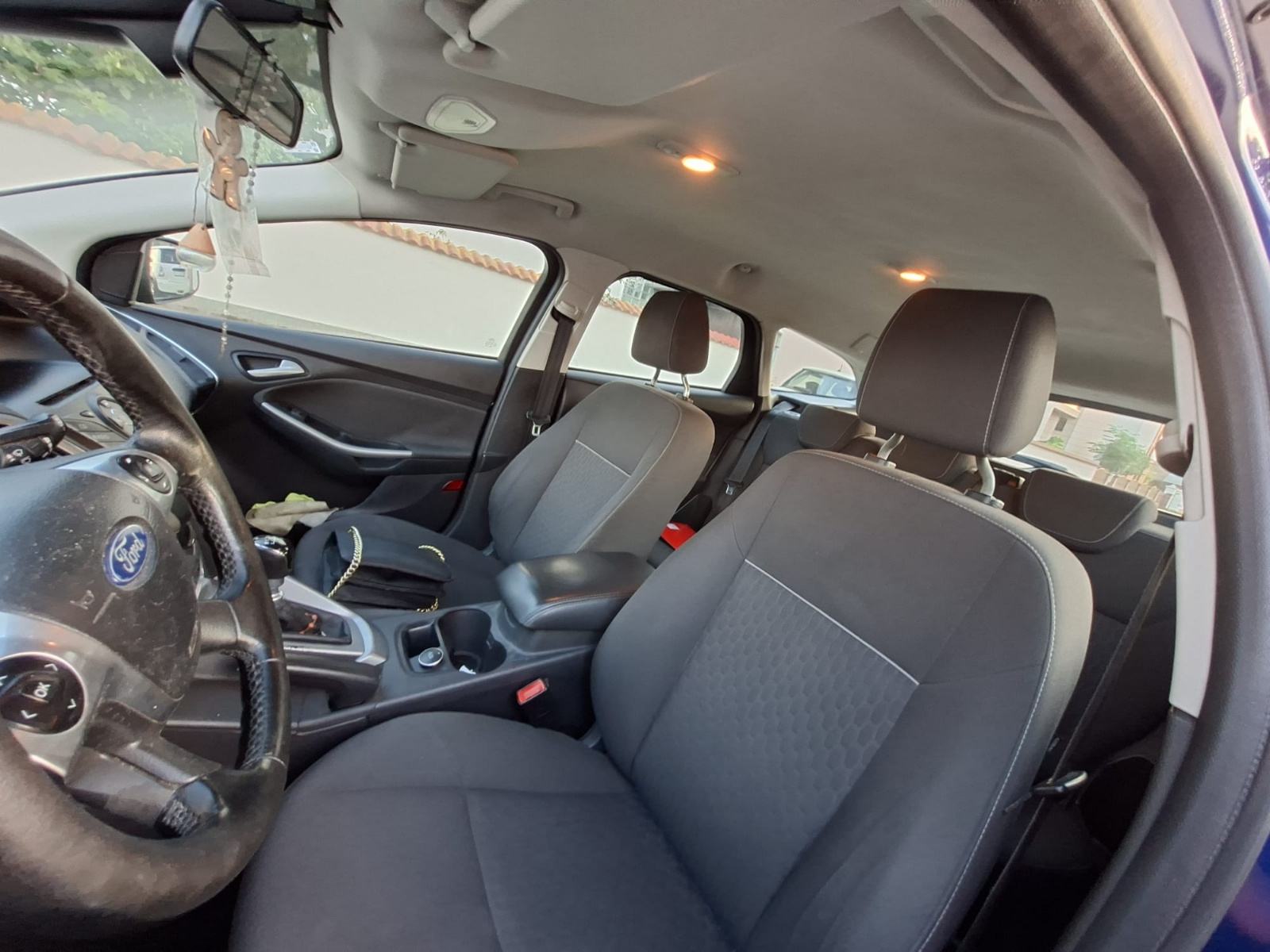Ford Focus 1.6TDCi odlicno stanje 2014 godina sacuvan, fotografija 13