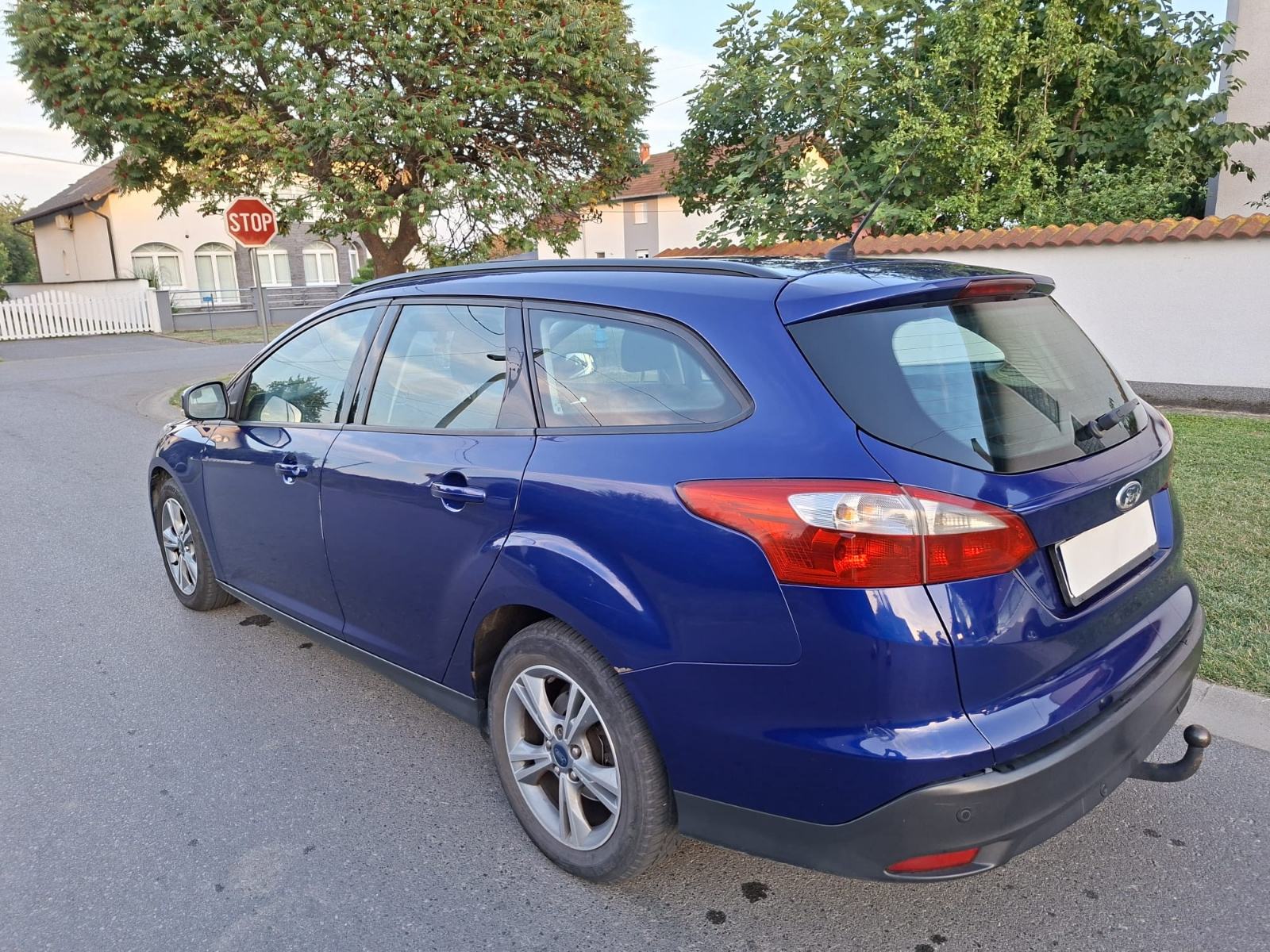 Ford Focus 1.6TDCi odlicno stanje 2014 godina sacuvan, fotografija 14