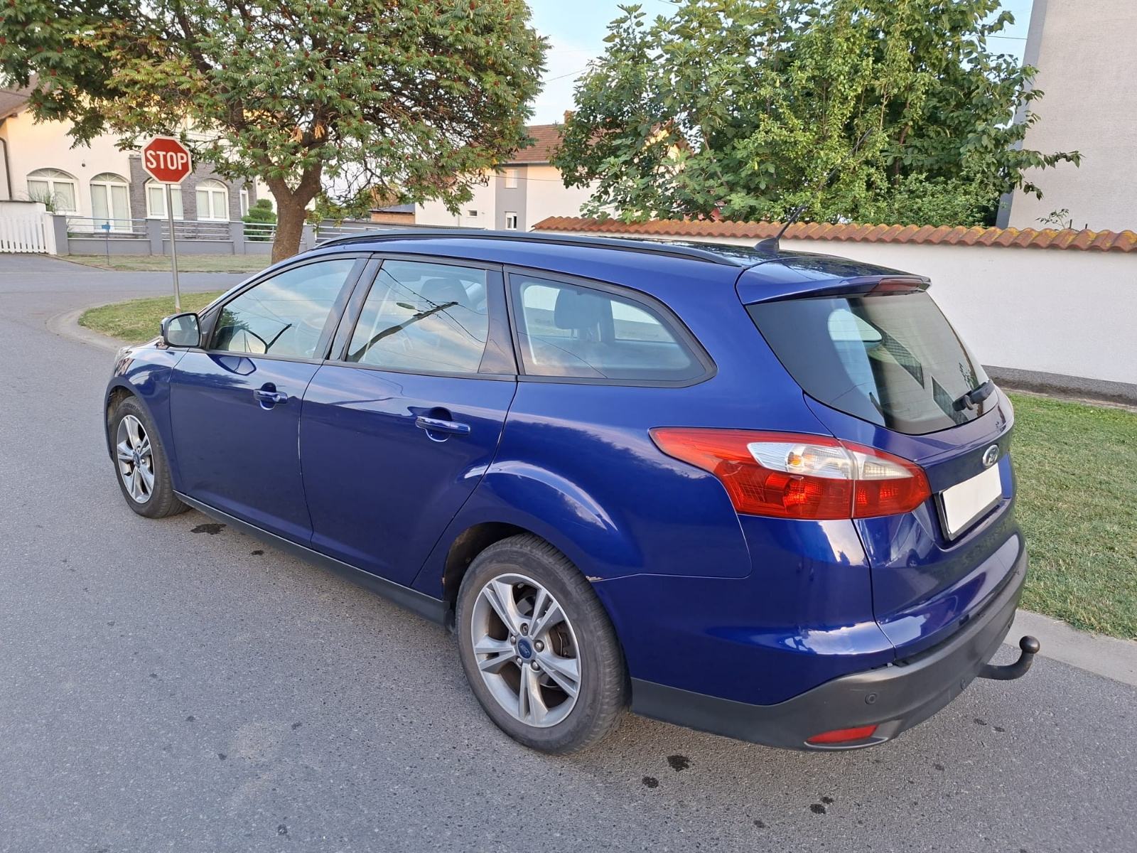 Ford Focus 1.6TDCi odlicno stanje 2014 godina sacuvan, fotografija 18