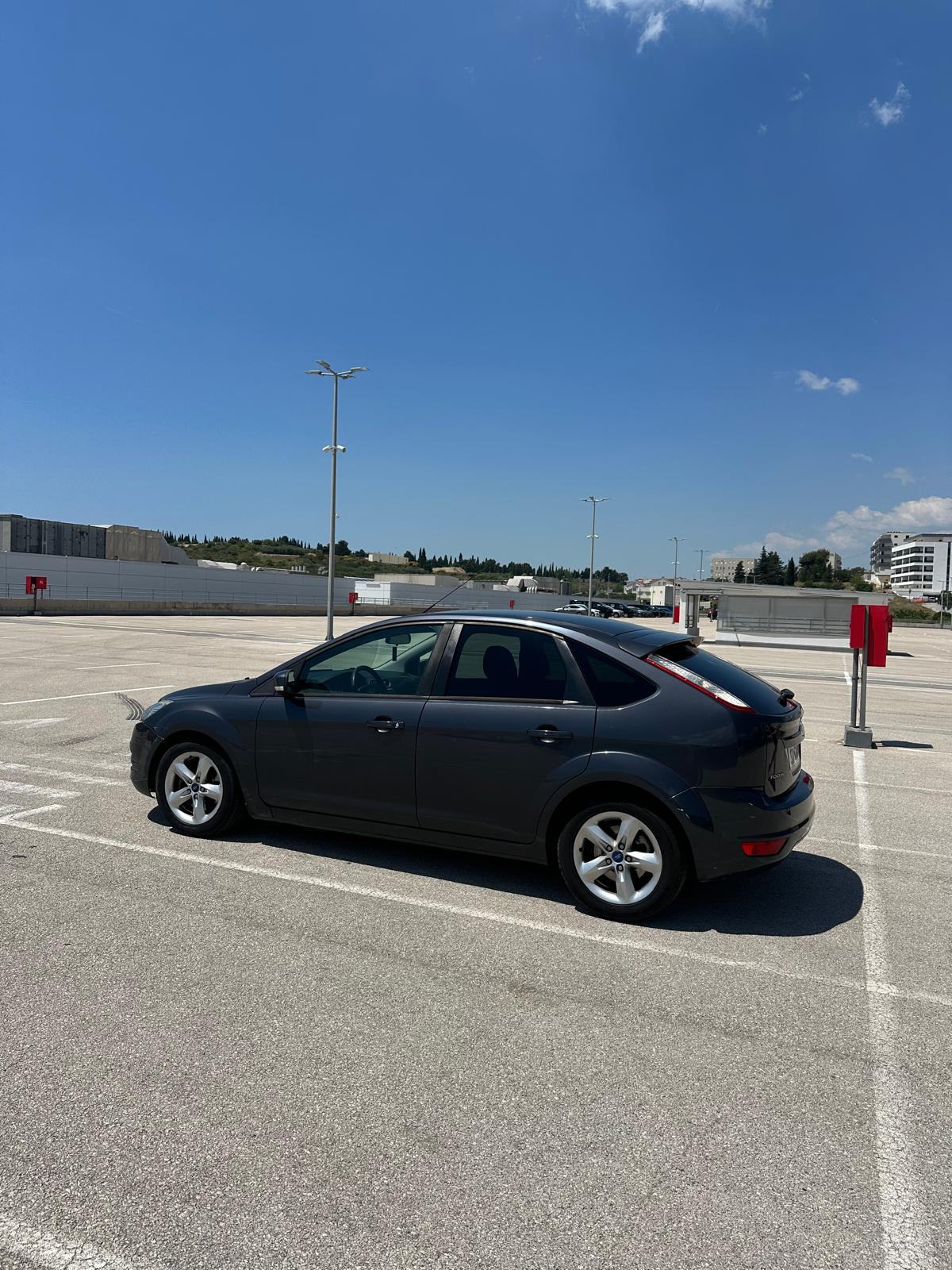 Ford Focus, fotografija 3