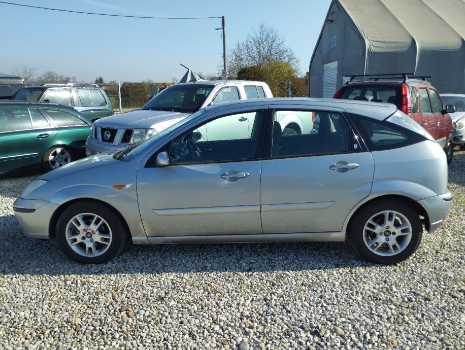 Ford Focus 1,8, fotografija 5