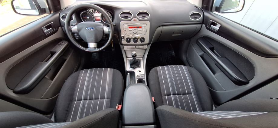 Ford Focus 1,8 TDCI, KLIMA, EL. PAKET, U PDV-u, NA IME..., fotografija 19