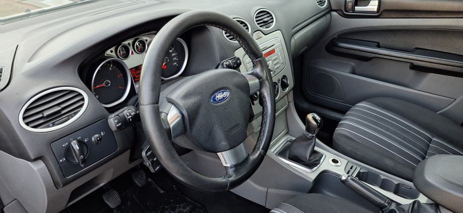 Ford Focus 1,8 TDCI, KLIMA, EL. PAKET, U PDV-u, NA IME..., fotografija 12