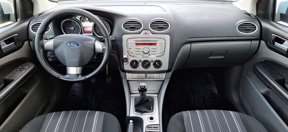 Ford Focus 1,8 TDCI, KLIMA, EL. PAKET, U PDV-u, NA IME..., fotografija 15