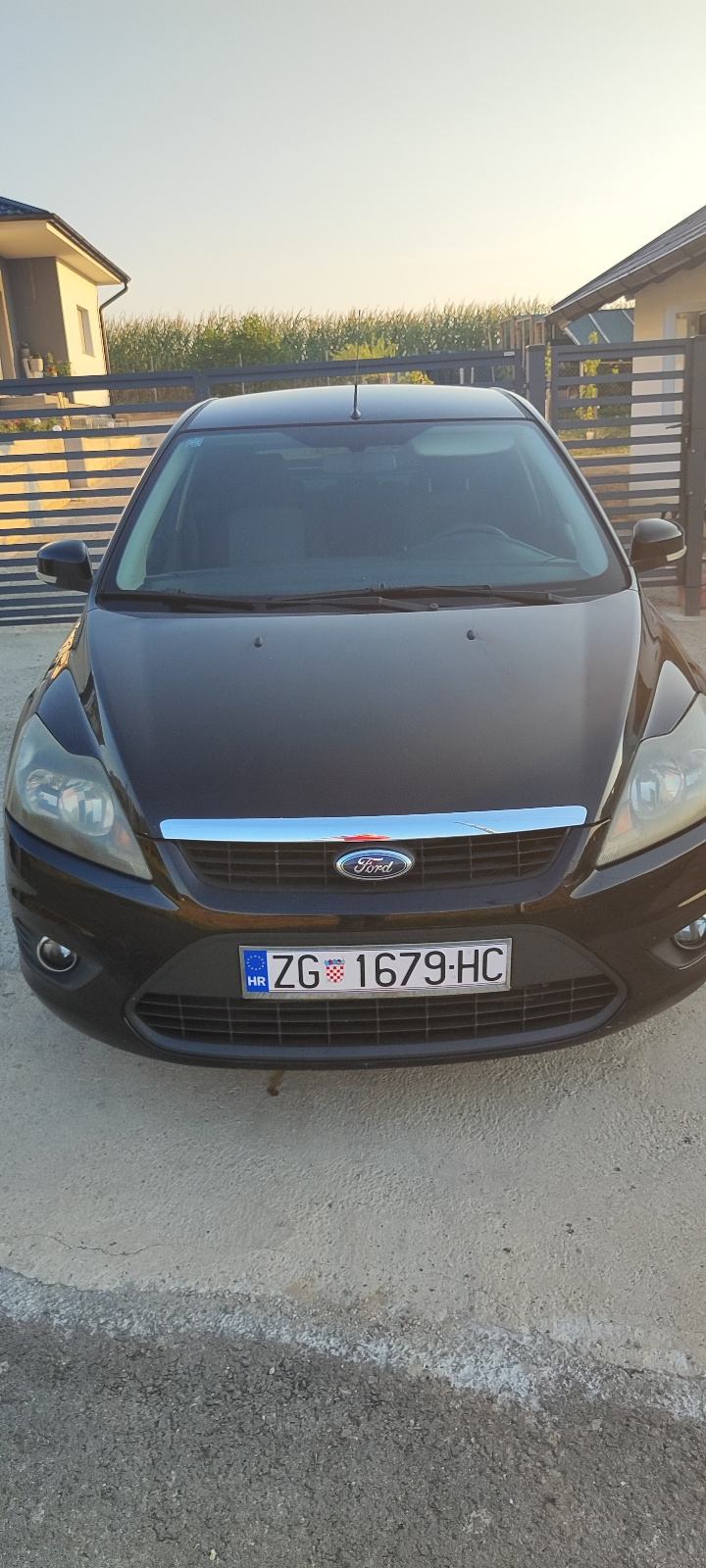 Ford Focus 1.8TDCI -maksimalno očuvan-nove gume 4 kom-digitalna klima, fotografija 5
