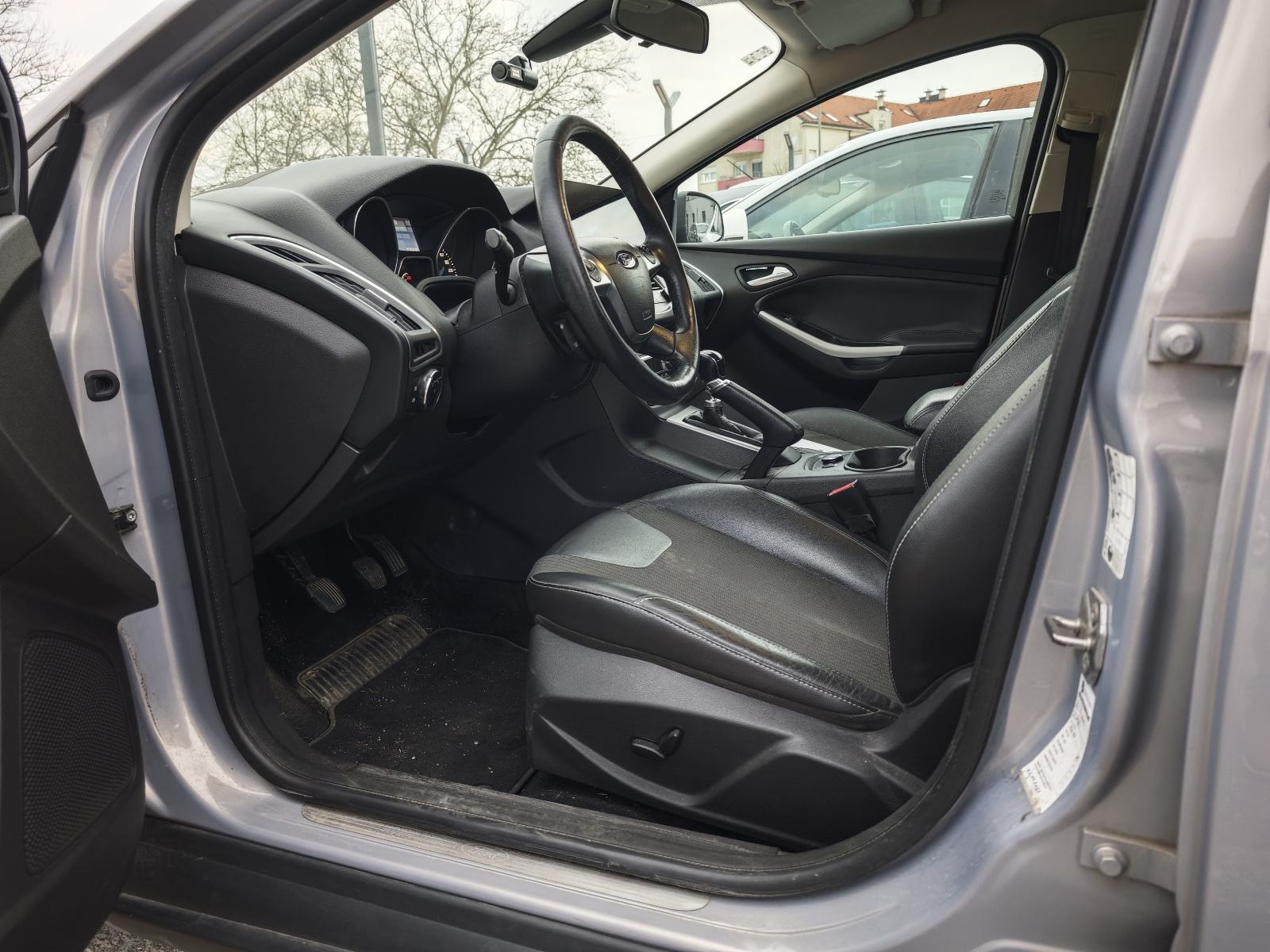 Ford Focus 2.0tdci Titanium HR vozilo, fotografija 8