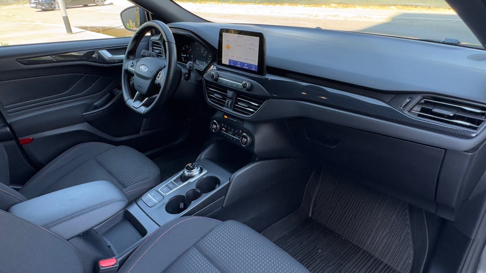 Ford Focus 2.0 TDCI*150ks*AUTOM*MATRIX*NAV*18”*KUK*RAD*KAM*FULL*TOP, fotografija 15