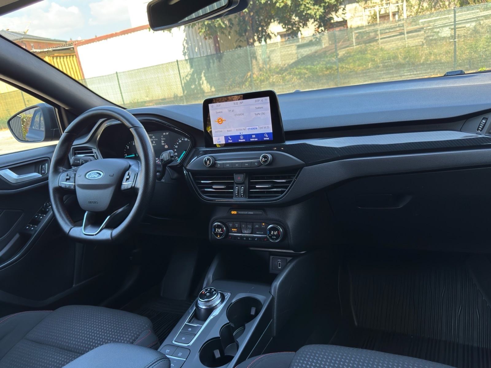 Ford Focus 2.0 TDCI*150ks*AUTOM*MATRIX*NAV*18”*KUK*RAD*KAM*FULL*TOP, fotografija 17
