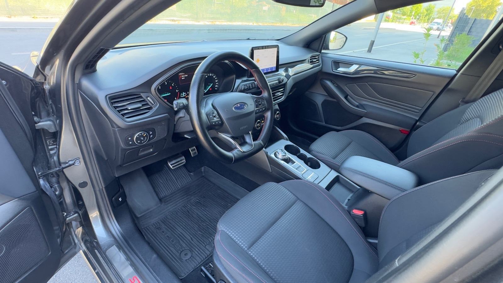 Ford Focus 2.0 TDCI*150ks*AUTOM*MATRIX*NAV*18”*KUK*RAD*KAM*FULL*TOP, fotografija 16