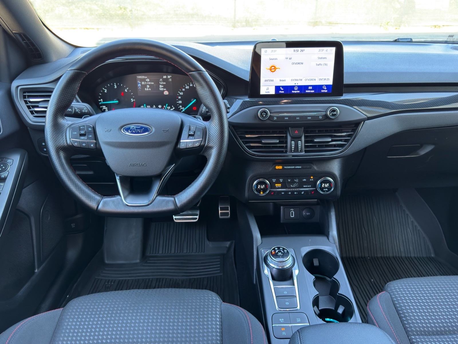 Ford Focus 2.0 TDCI*150ks*AUTOM*MATRIX*NAV*18”*KUK*RAD*KAM*FULL*TOP, fotografija 14