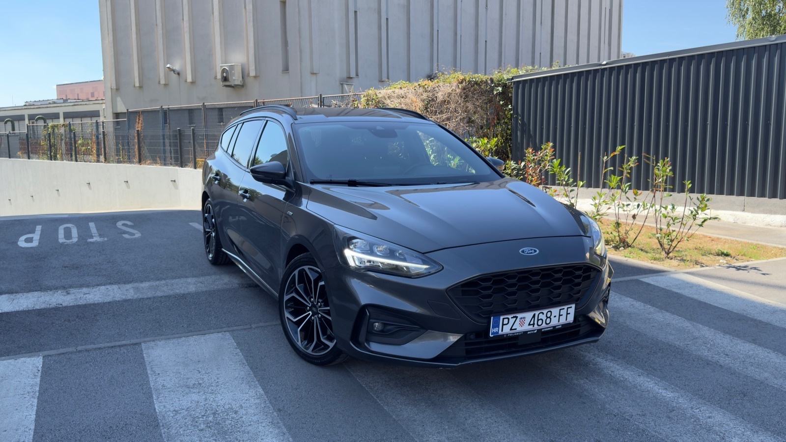 Ford Focus 2.0 TDCI*150ks*AUTOM*MATRIX*NAV*18”*KUK*RAD*KAM*FULL*TOP, fotografija 2