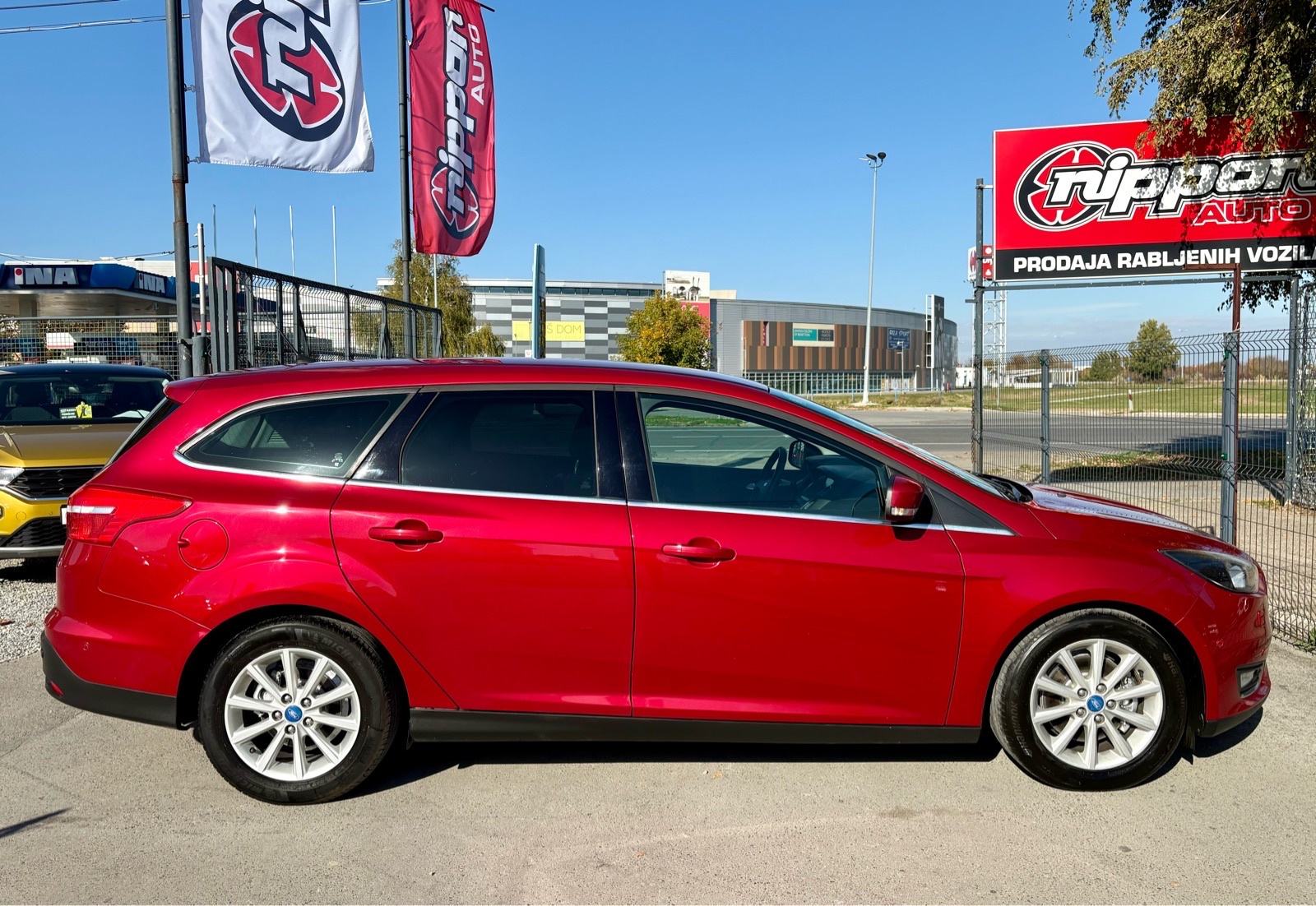 Ford Focus 2,0 TDCi AUTOMATIK - REG:09/2026 - NAVI - AUTOKREDIT, fotografija 7