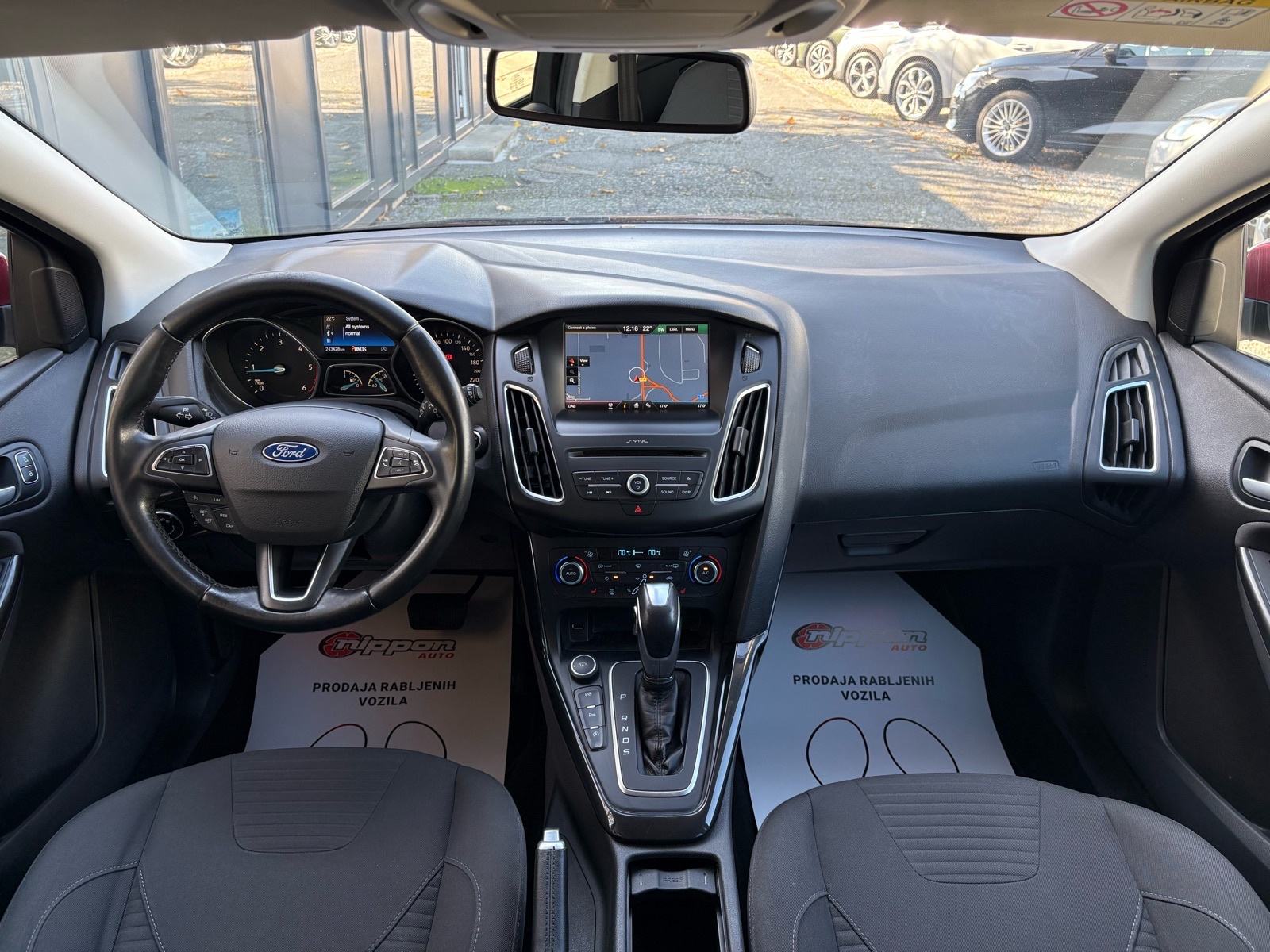 Ford Focus 2,0 TDCi AUTOMATIK - REG:09/2026 - NAVI - AUTOKREDIT, fotografija 12