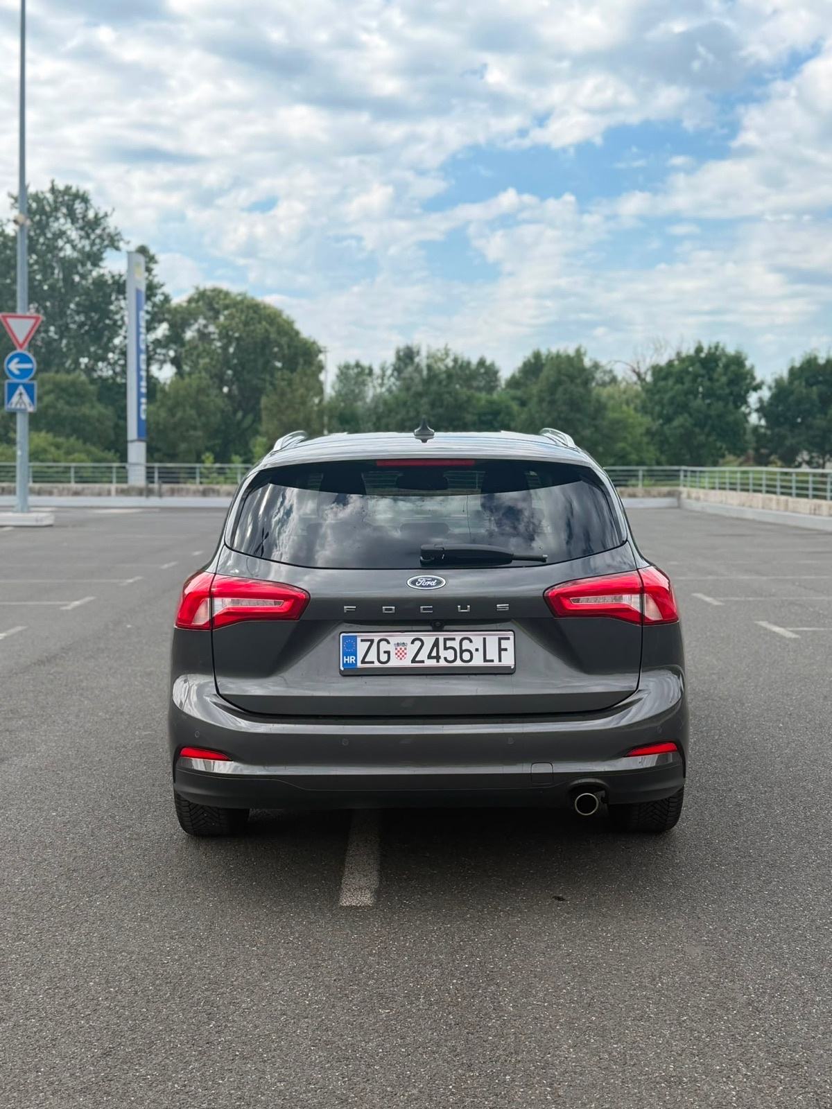 Ford Focus 2.0 TDCi Titanium Matrix svjetla, fotografija 7