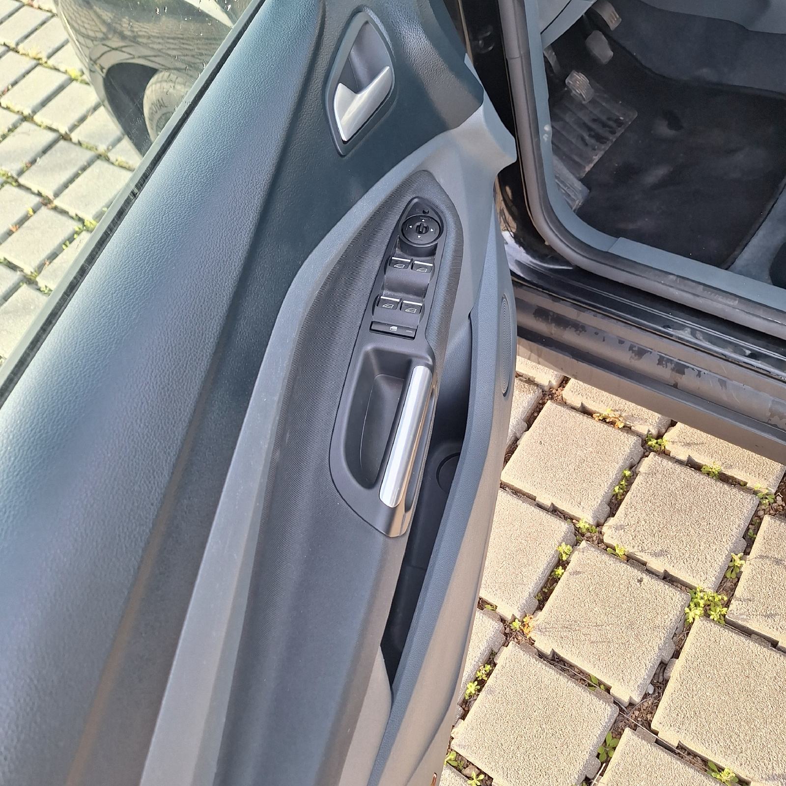 Ford Focus C-Max 1,6, fotografija 6