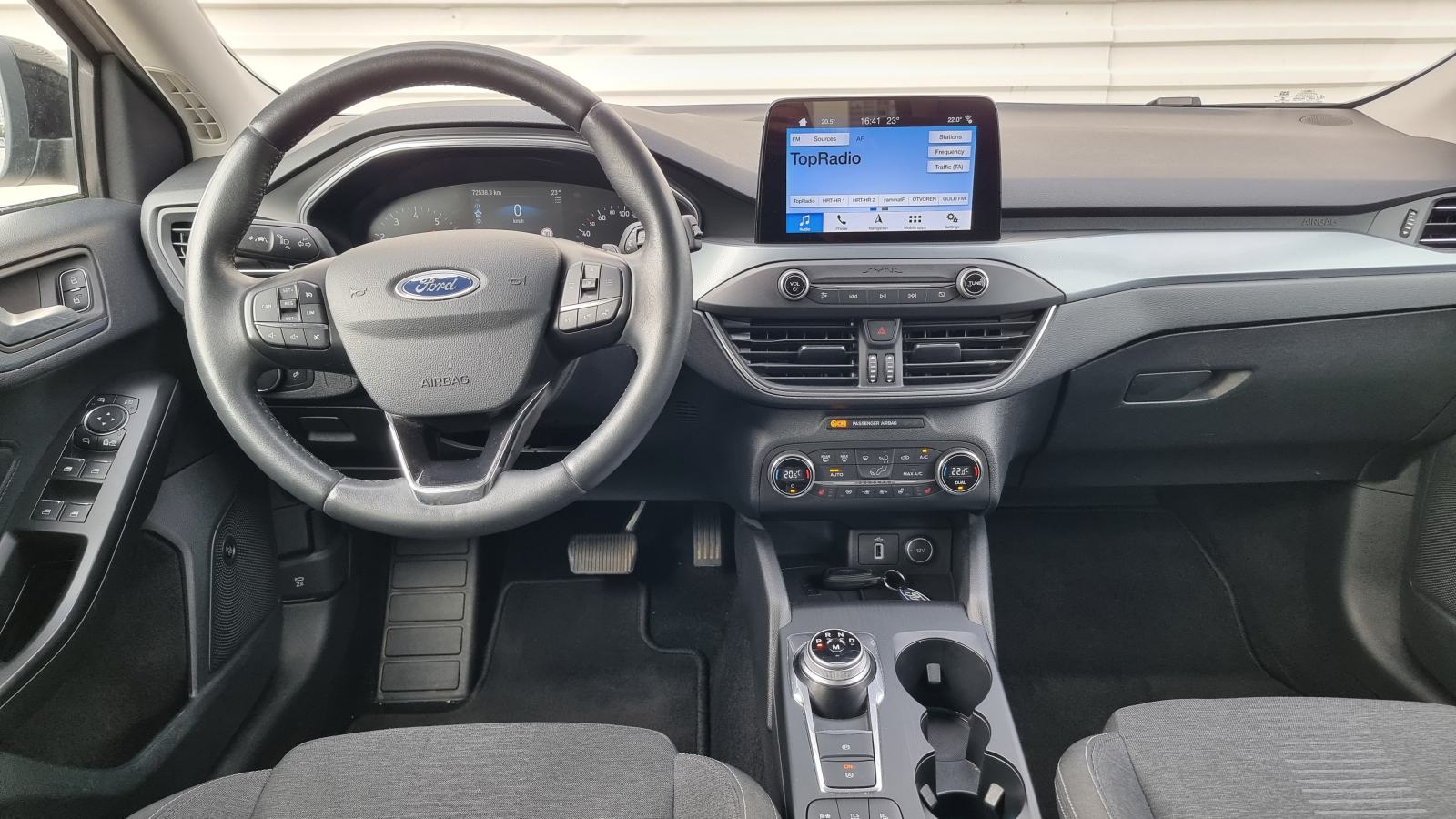 Ford Focus Karavan 1,0 EcoBoost Active B&O "1.Vl. Nije uvoz 75.664 km", fotografija 7