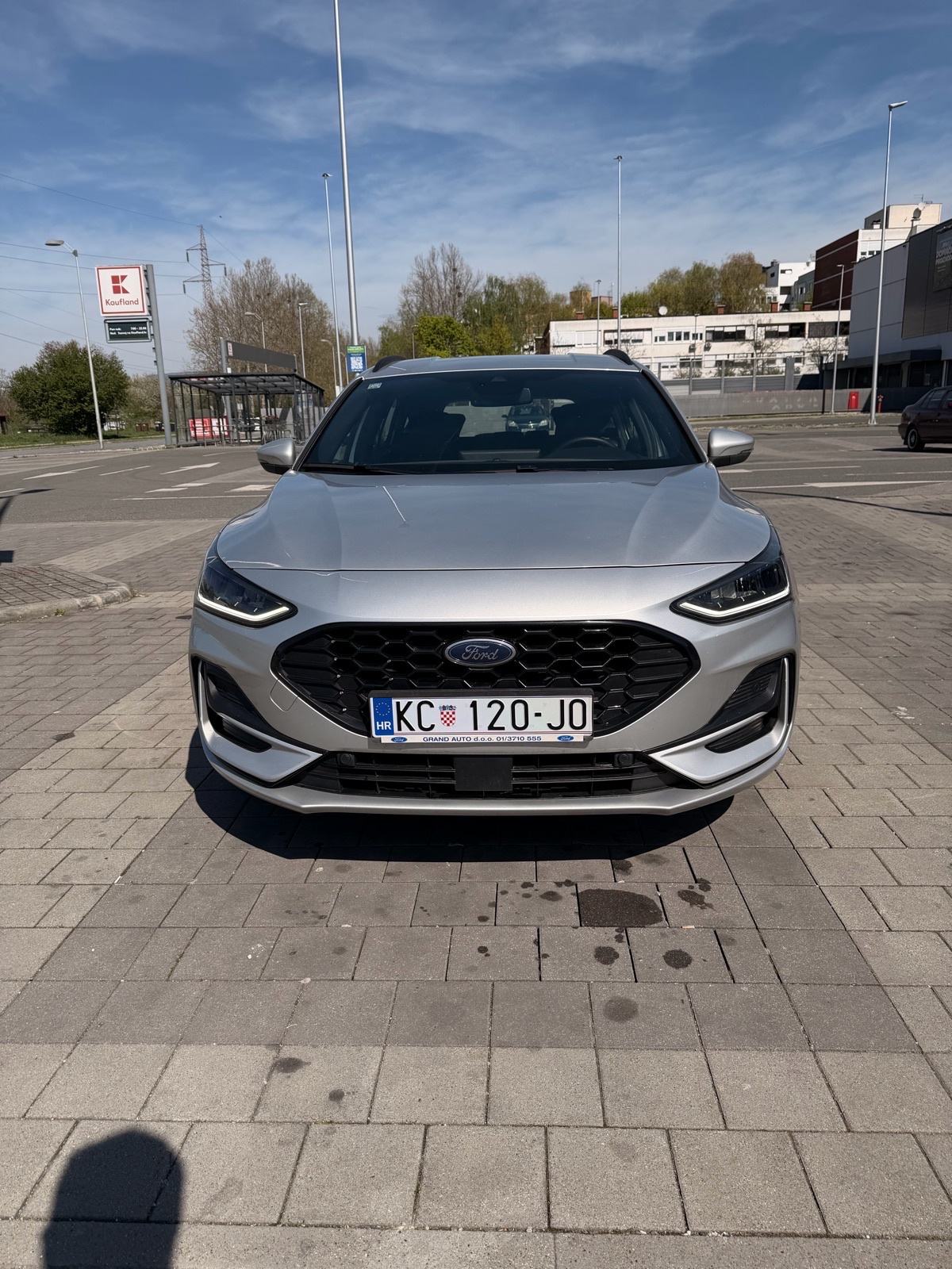 Ford Focus Karavan ST-LINE 1.0 Ecoboost, fotografija 6
