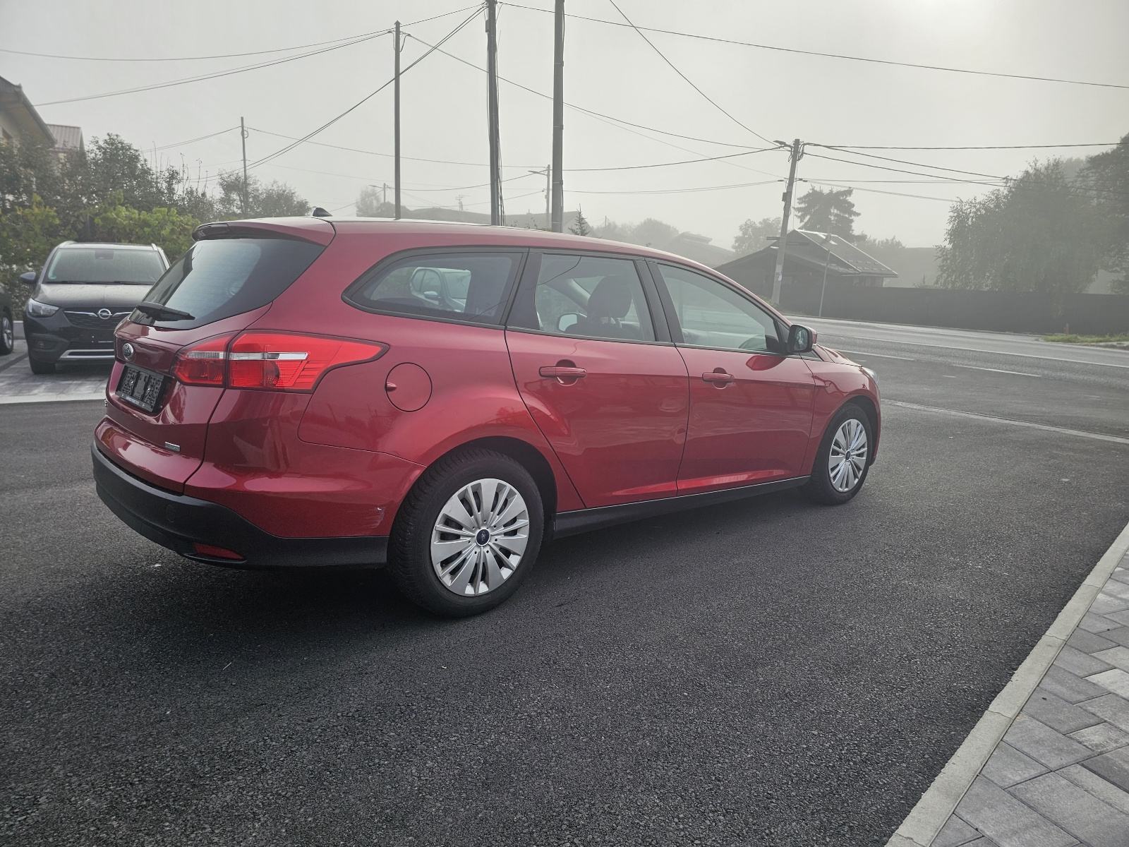 Ford Focus Karavan 1,0 EcoBoost ***KARTICE***, fotografija 5
