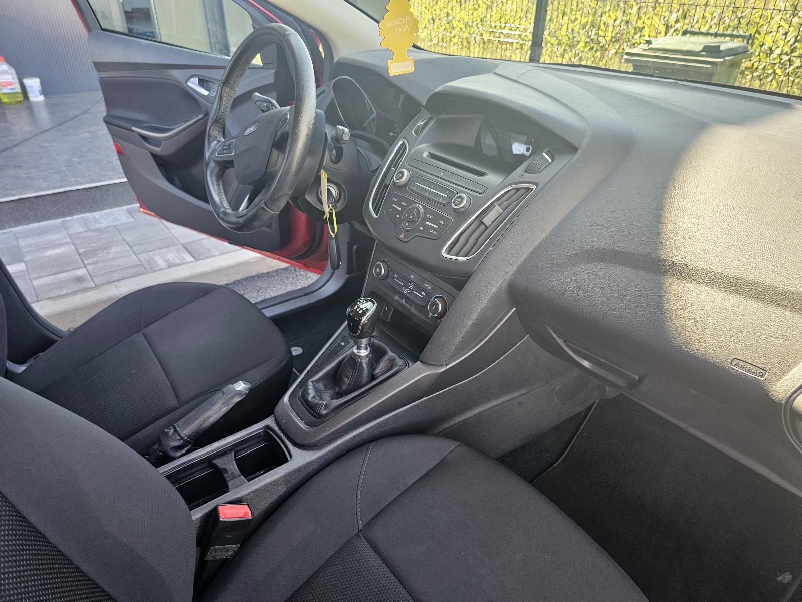 Ford Focus Karavan 1,0 EcoBoost ***KARTICE***, fotografija 11