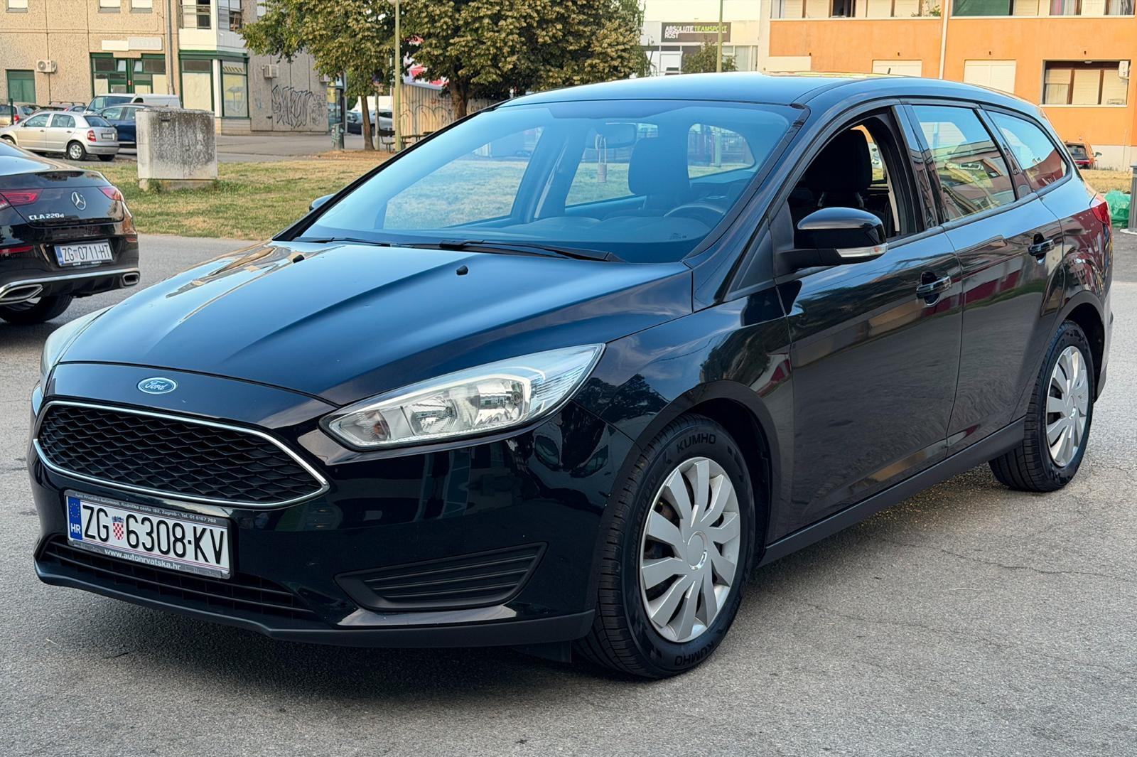 Ford Focus Karavan 1,0 GTDi, fotografija 6