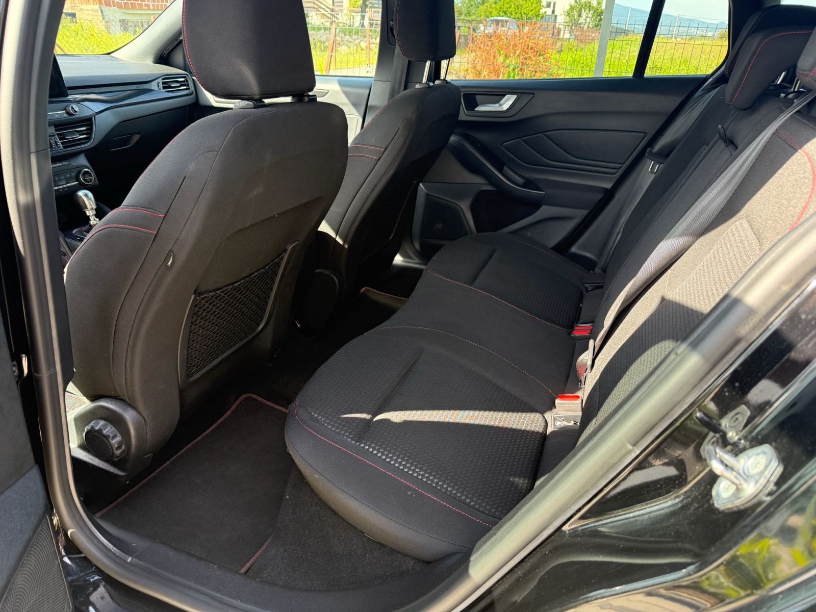 Ford Focus Karavan 1,0 ST-line 150.000km 114kW, fotografija 10