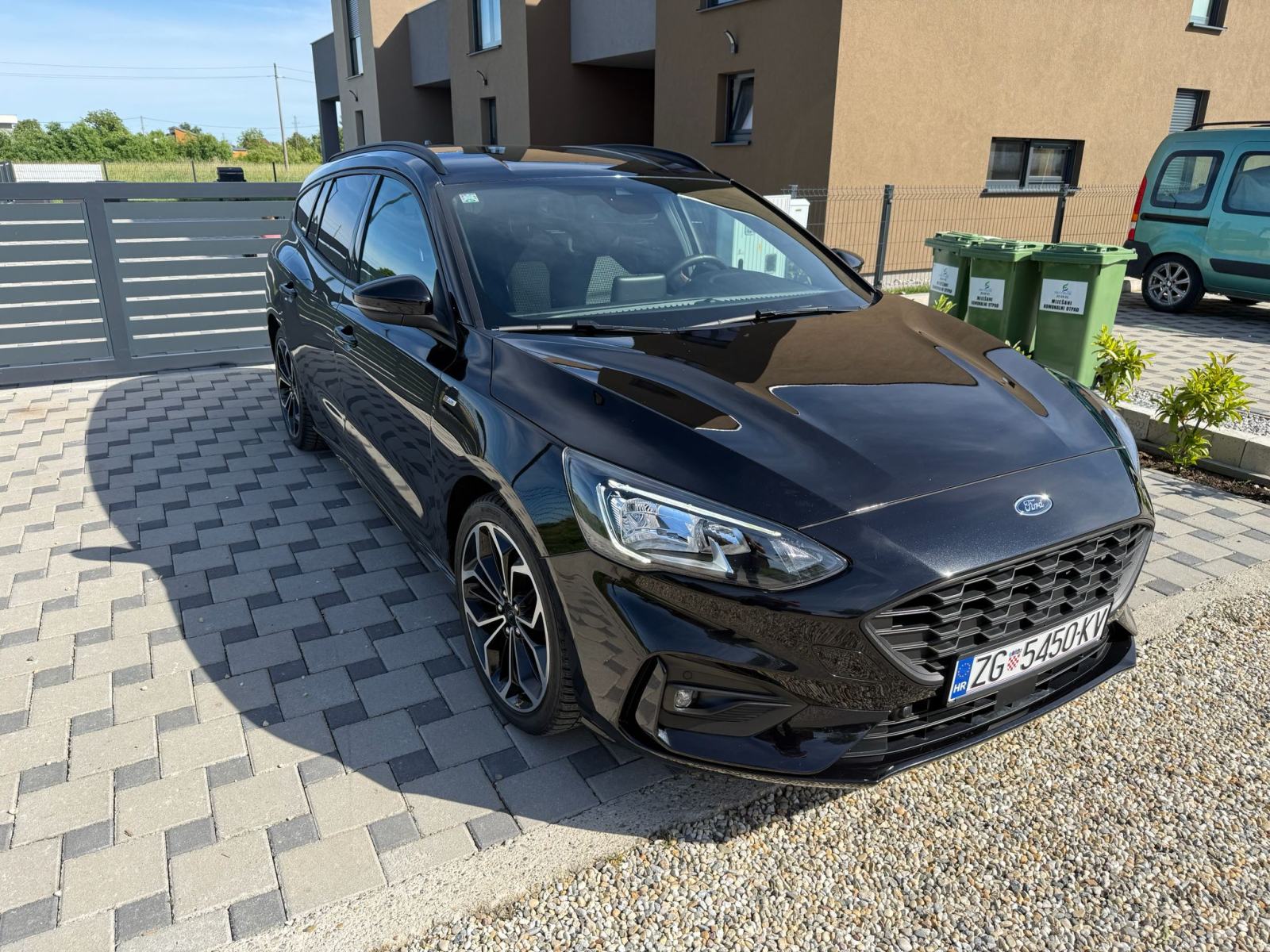 Ford Focus Karavan 1,0 ST-line 150.000km 114kW, fotografija 8