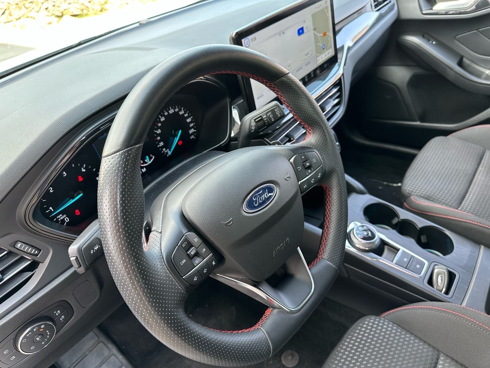 Ford Focus Karavan 1.5 TDCi STi Line, fotografija 8