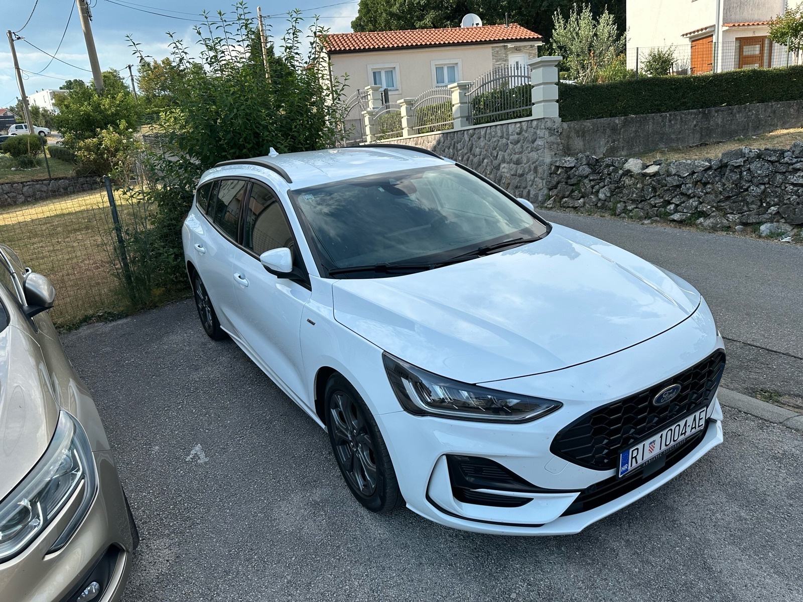 Ford Focus Karavan 1.5 TDCi STi Line, fotografija 2