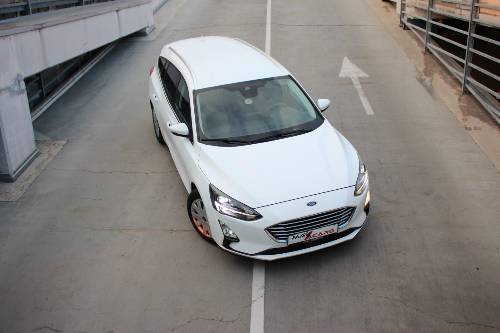 Ford Focus Karavan 1,5 EcoBlue•Kamera•Adaptivnitempomat•ActivePark•PDV, fotografija 4