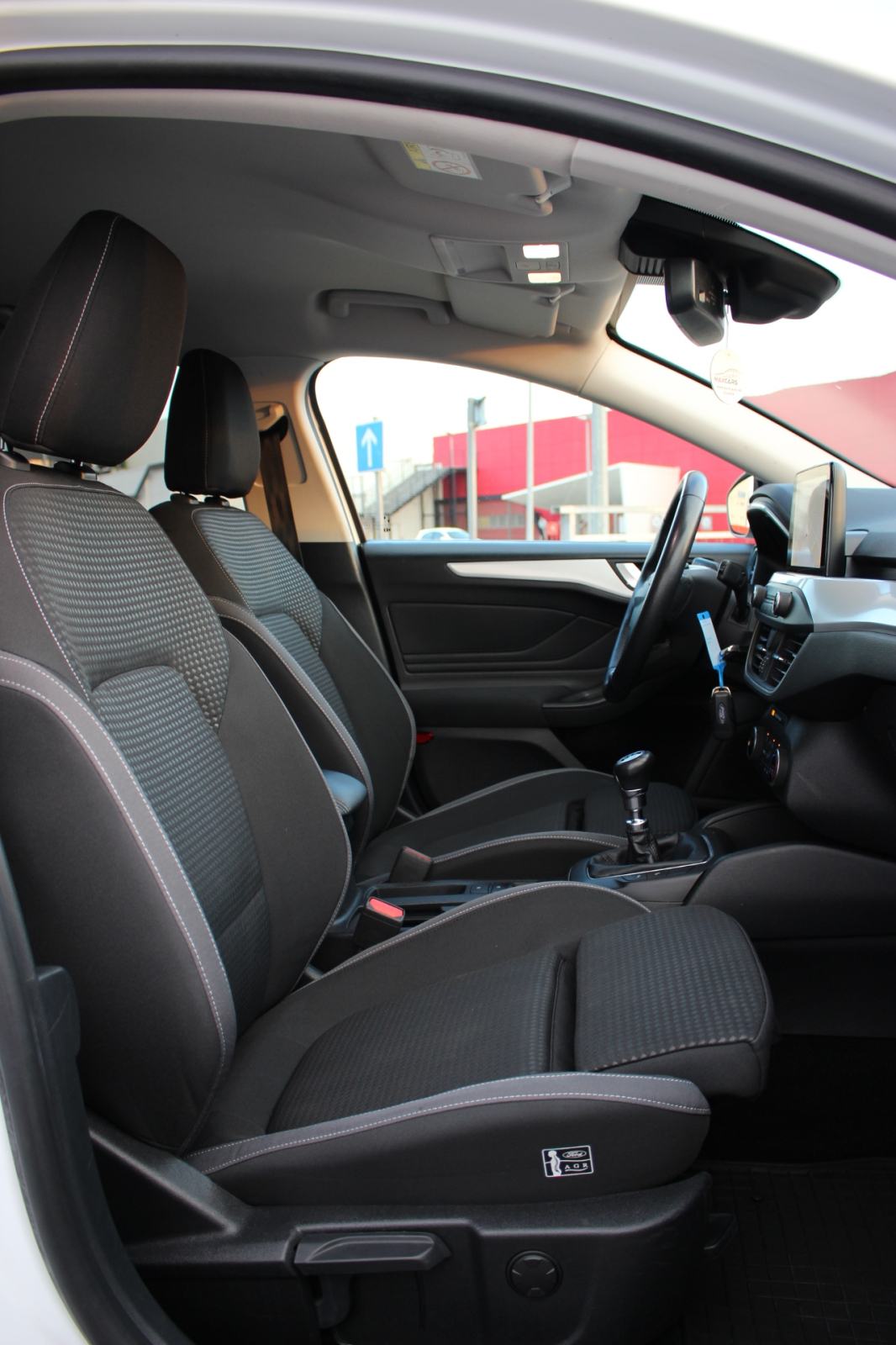 Ford Focus Karavan 1,5 EcoBlue•Kamera•Adaptivnitempomat•ActivePark•PDV, fotografija 19