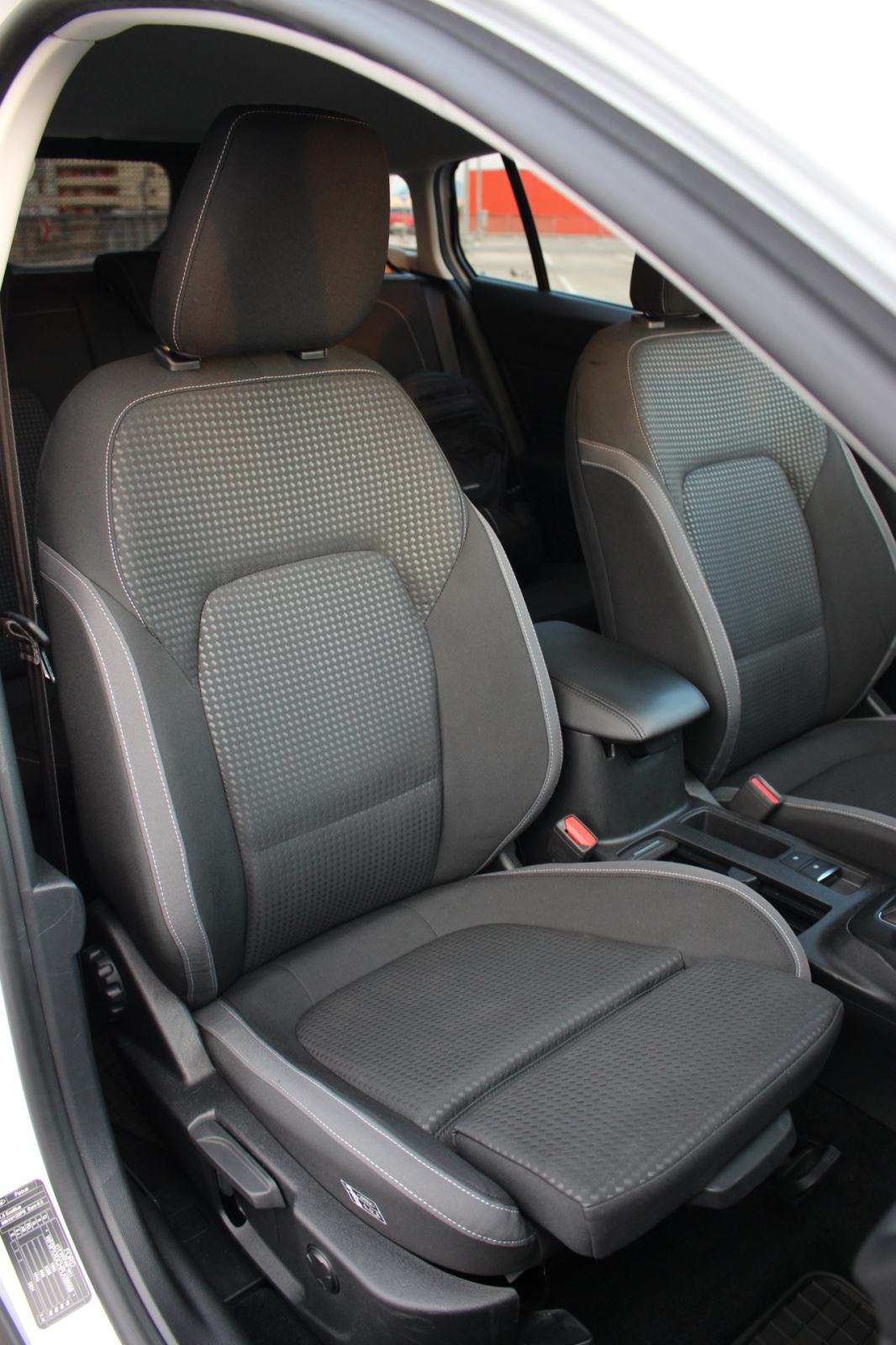 Ford Focus Karavan 1,5 EcoBlue•Kamera•Adaptivnitempomat•ActivePark•PDV, fotografija 18