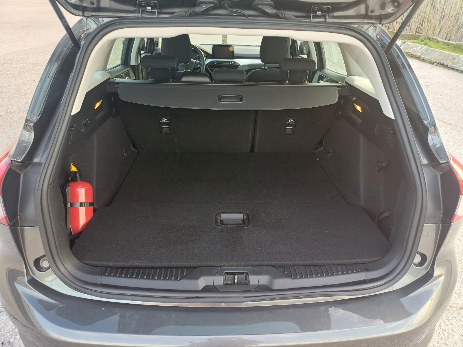 Ford Focus Karavan 1,5 EcoBlue, fotografija 12