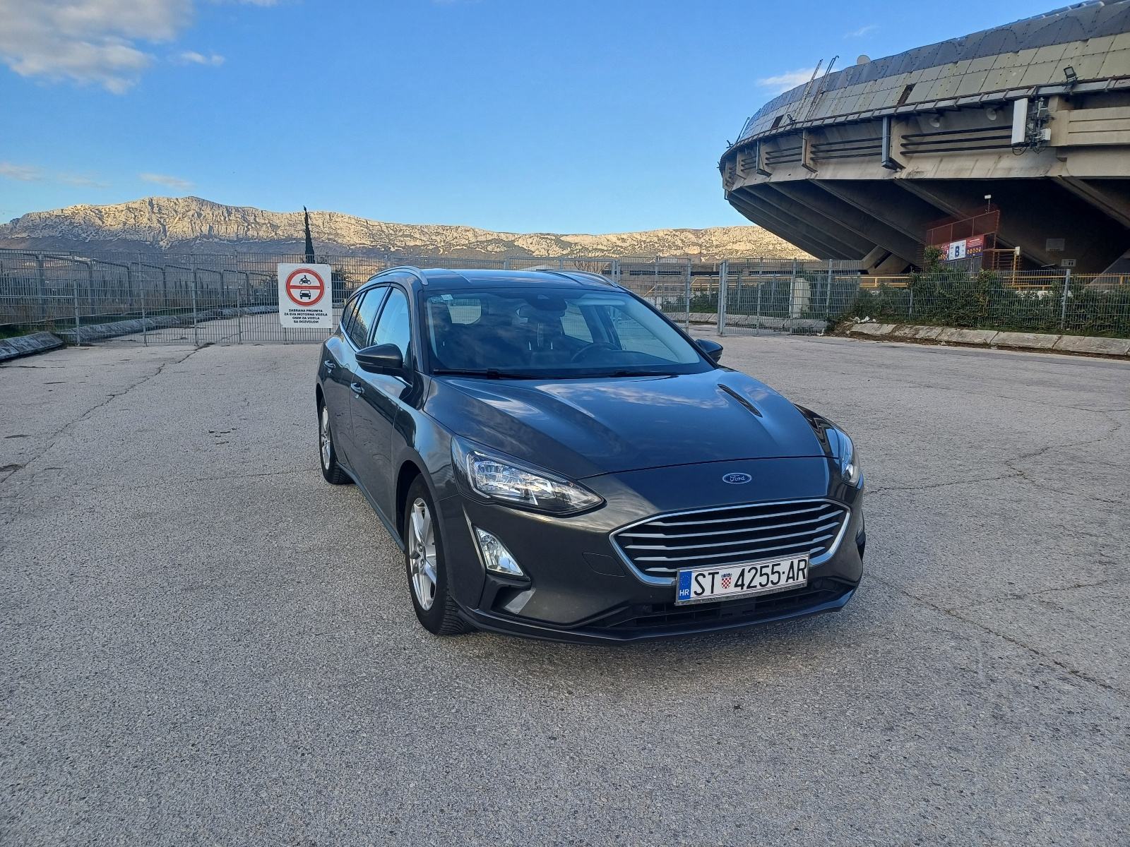 Ford Focus Karavan 1,5 EcoBlue, fotografija 2