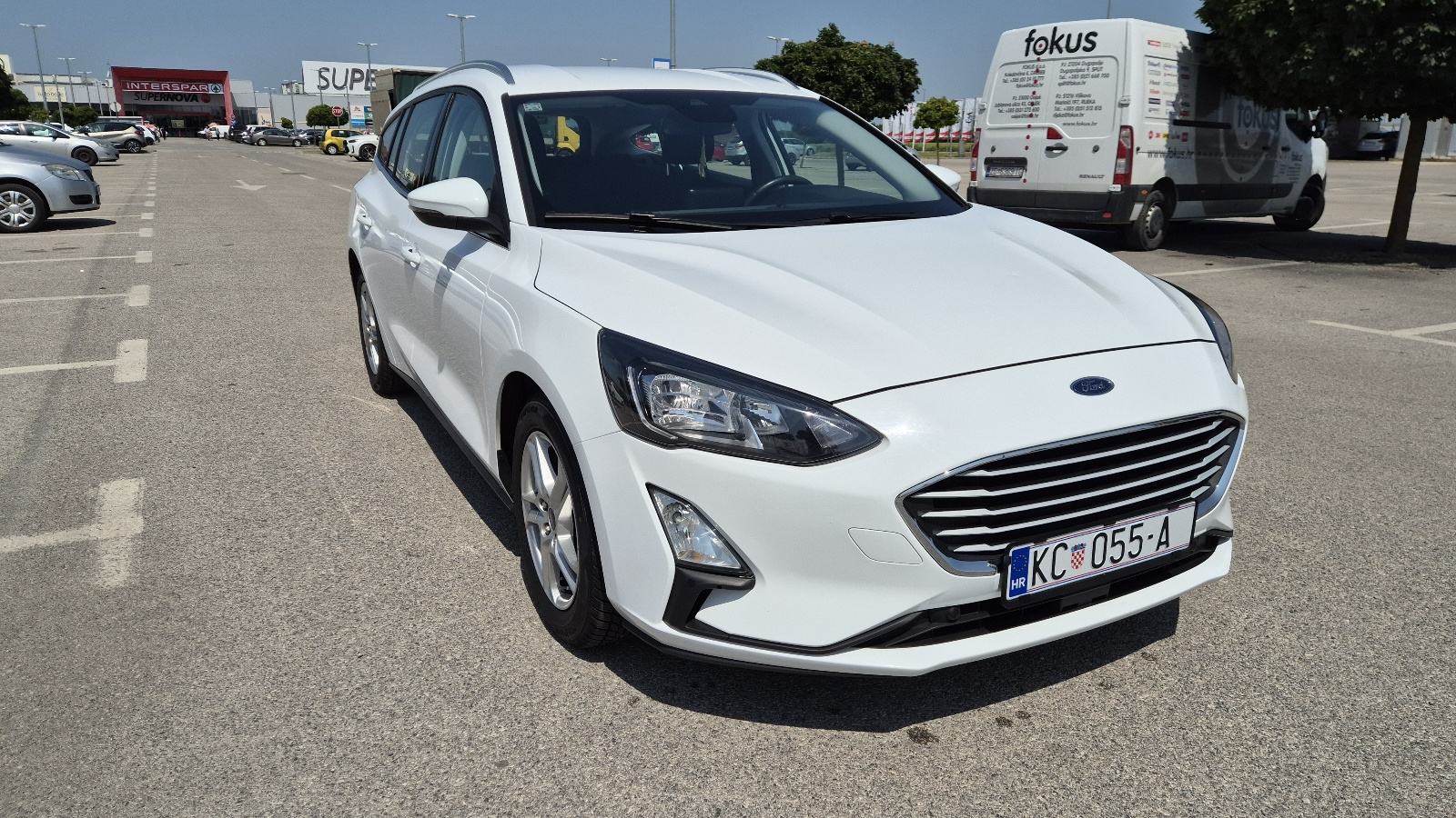 FORD FOCUS KAR.,HR AUTO, VLASNIK, VELIKI SERVIS, REG.01/2027.,ODLIČAN, fotografija 2