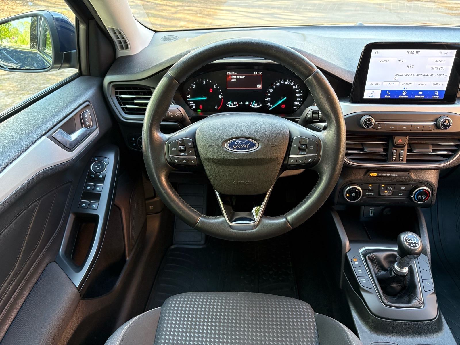 Ford Focus Karavan 1,5 EcoBlue, fotografija 10
