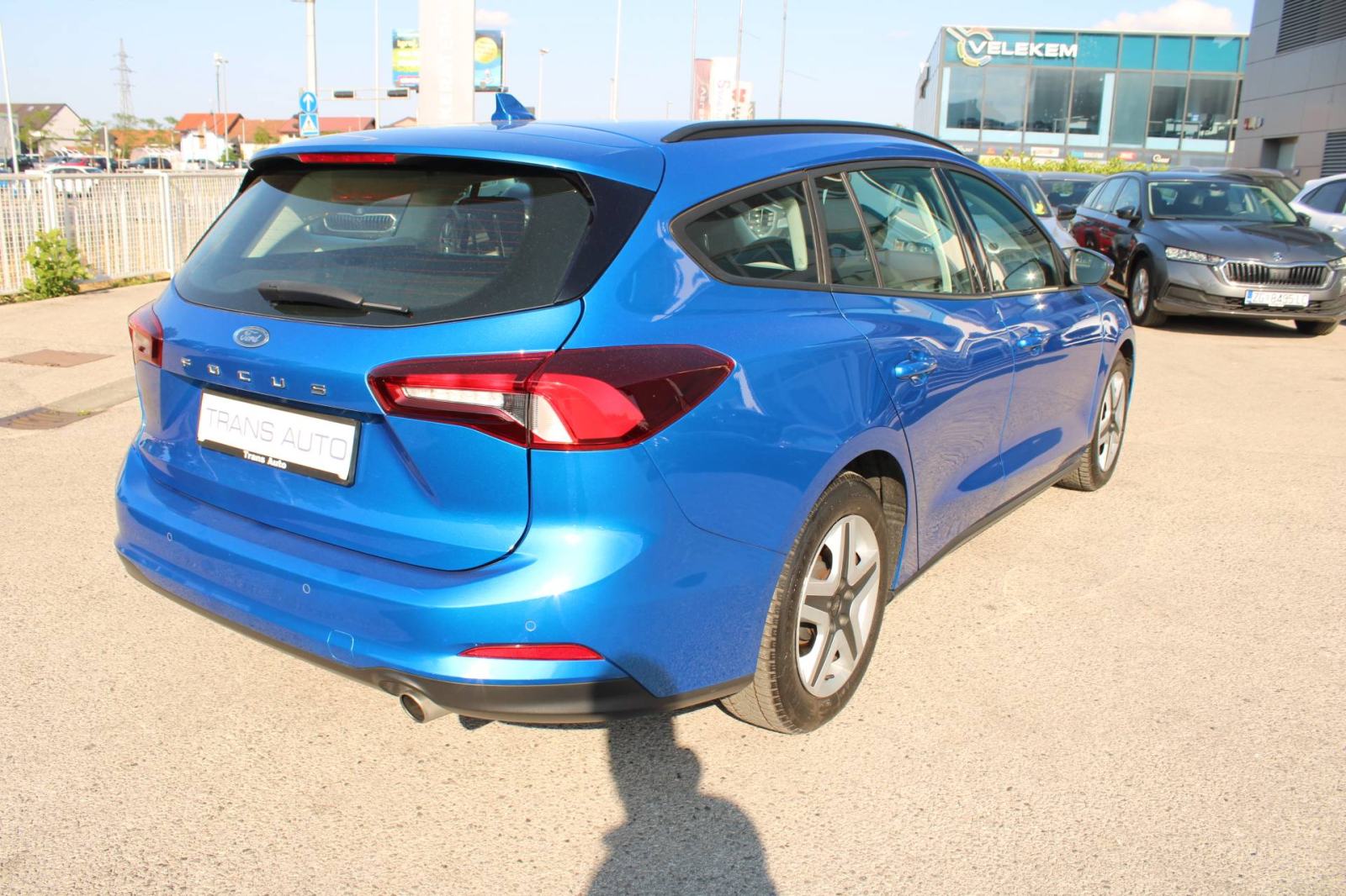 Ford Focus Karavan 1.5 TDCi AUTOMATIK *NAVIGACIJA*, fotografija 5