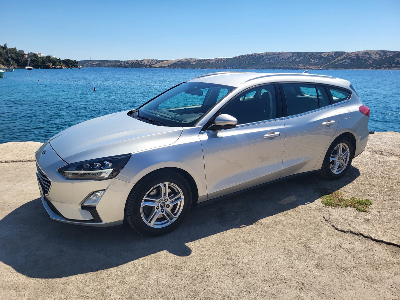 Ford Focus Karavan 1,5 TDci Cool & Connect, fotografija 2