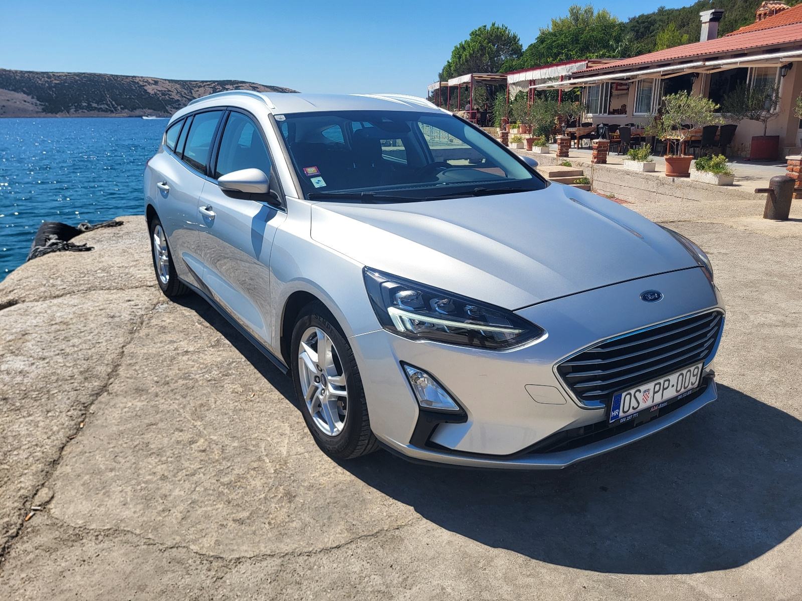 Ford Focus Karavan 1,5 TDci Cool & Connect, fotografija 4
