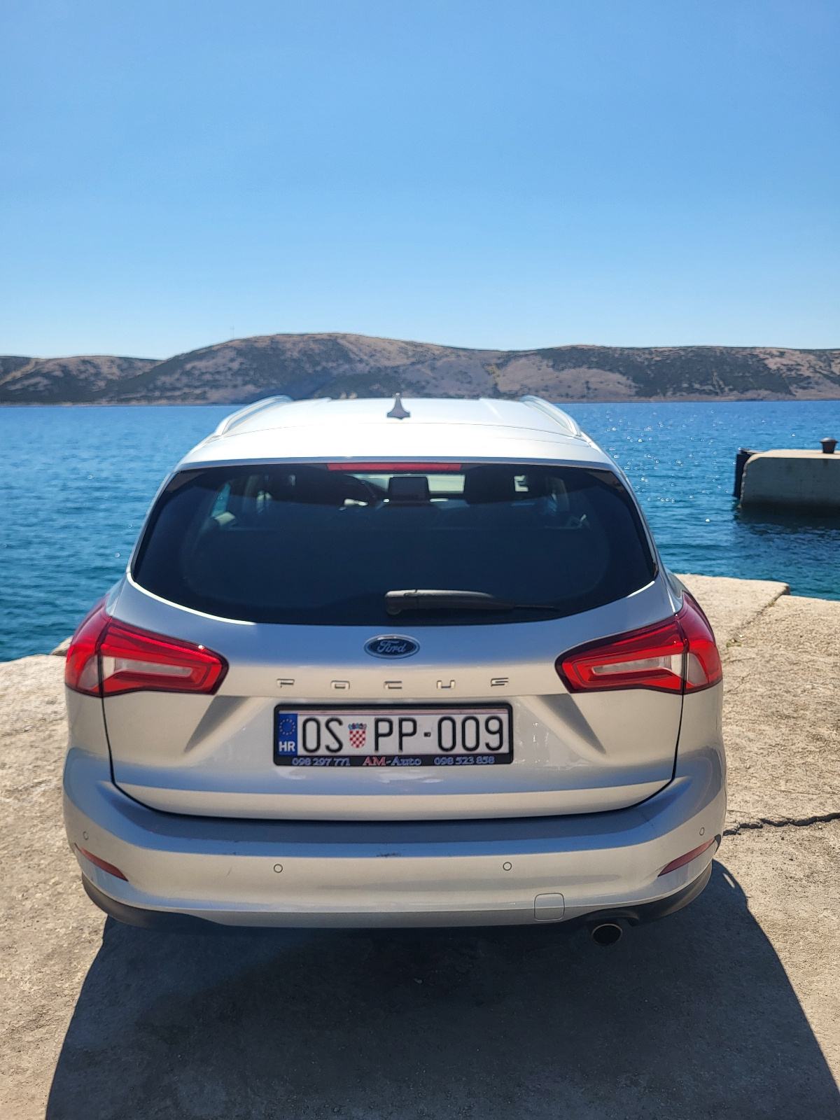 Ford Focus Karavan 1,5 TDci Cool & Connect, fotografija 6