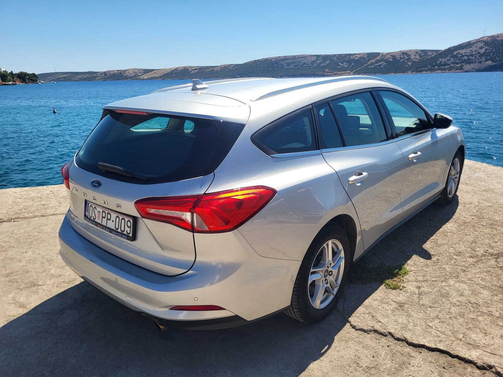 Ford Focus Karavan 1,5 TDci Cool & Connect, fotografija 8
