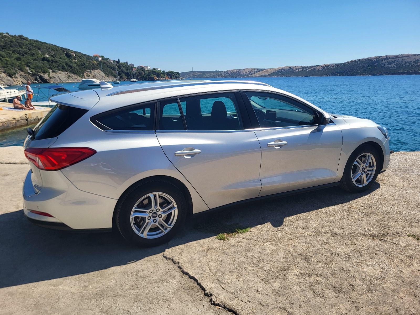 Ford Focus Karavan 1,5 TDci Cool & Connect, fotografija 9